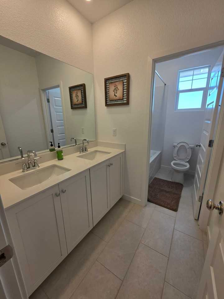 10221 Terra Franca Way - Photo 2 of 6