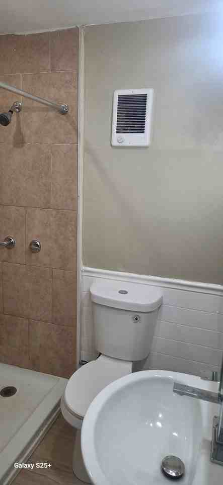 1612 N 54th St - Photo 4 of 11