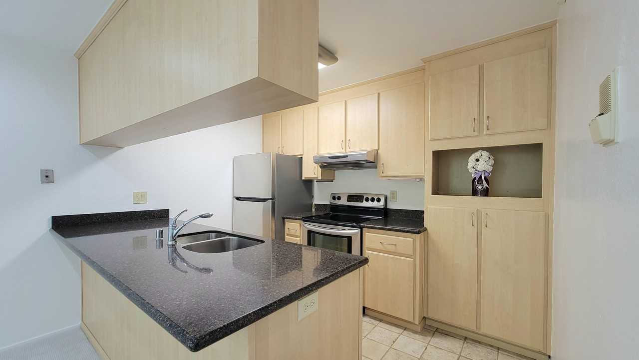 7202 Shelter Creek Ln #7202 - Photo 3 of 29