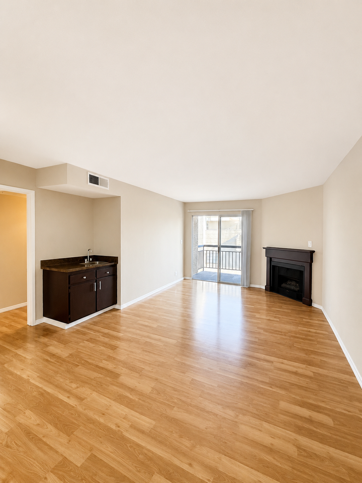 8722 Burton Way #407 - Photo 4 of 13