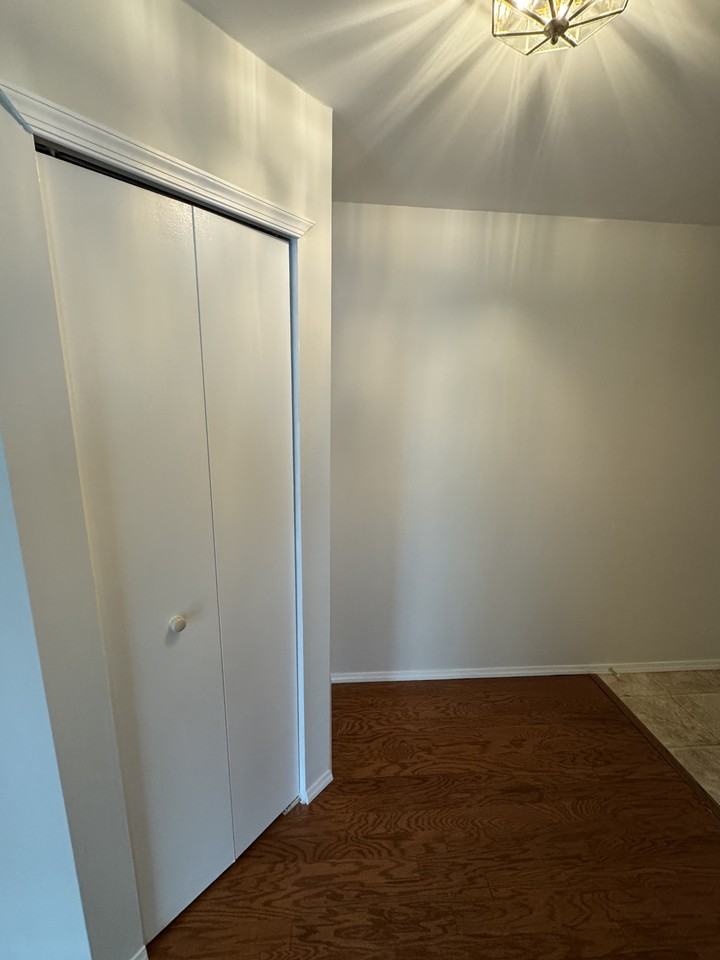 311 Society Pl - Photo 4 of 45