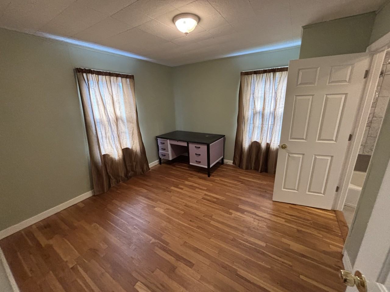 208 Marietta St #208 - Photo 3 of 4