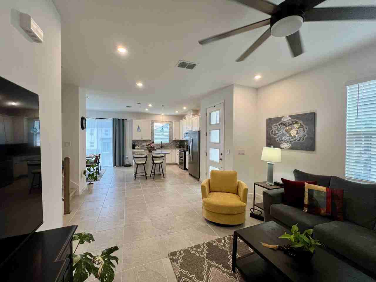 1151 Boardwalk Pl #1 - Photo 3 of 18