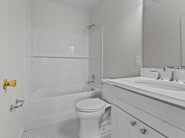 2111 Bellevue Ave - Photo 6 of 12