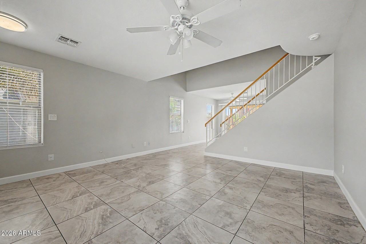 6319 W Williams St - Photo 5 of 29