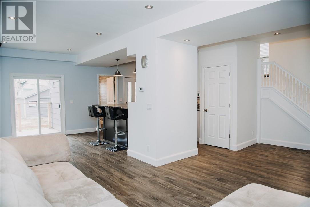 182 Curry Avenue - Photo 2 of 19