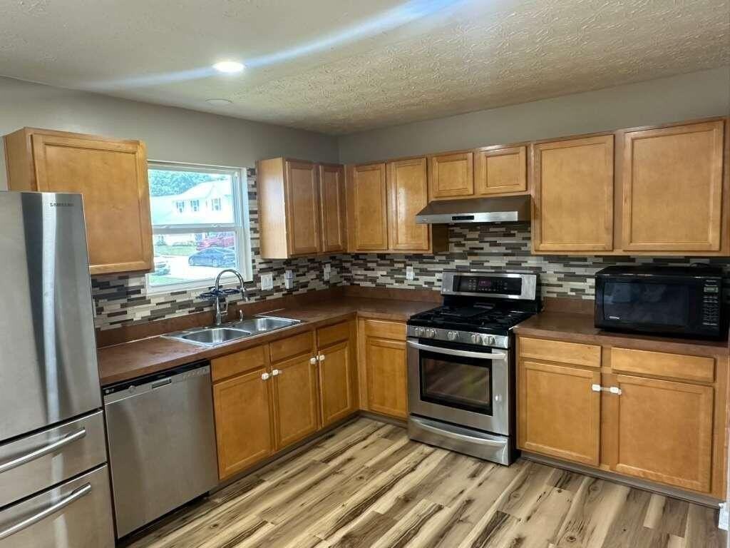 2397 Angelfire Dr - Photo 4 of 33