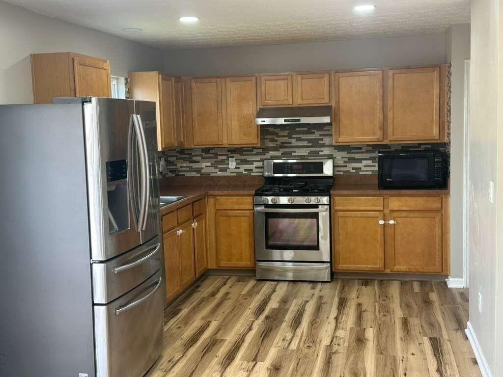 2397 Angelfire Dr - Photo 5 of 33