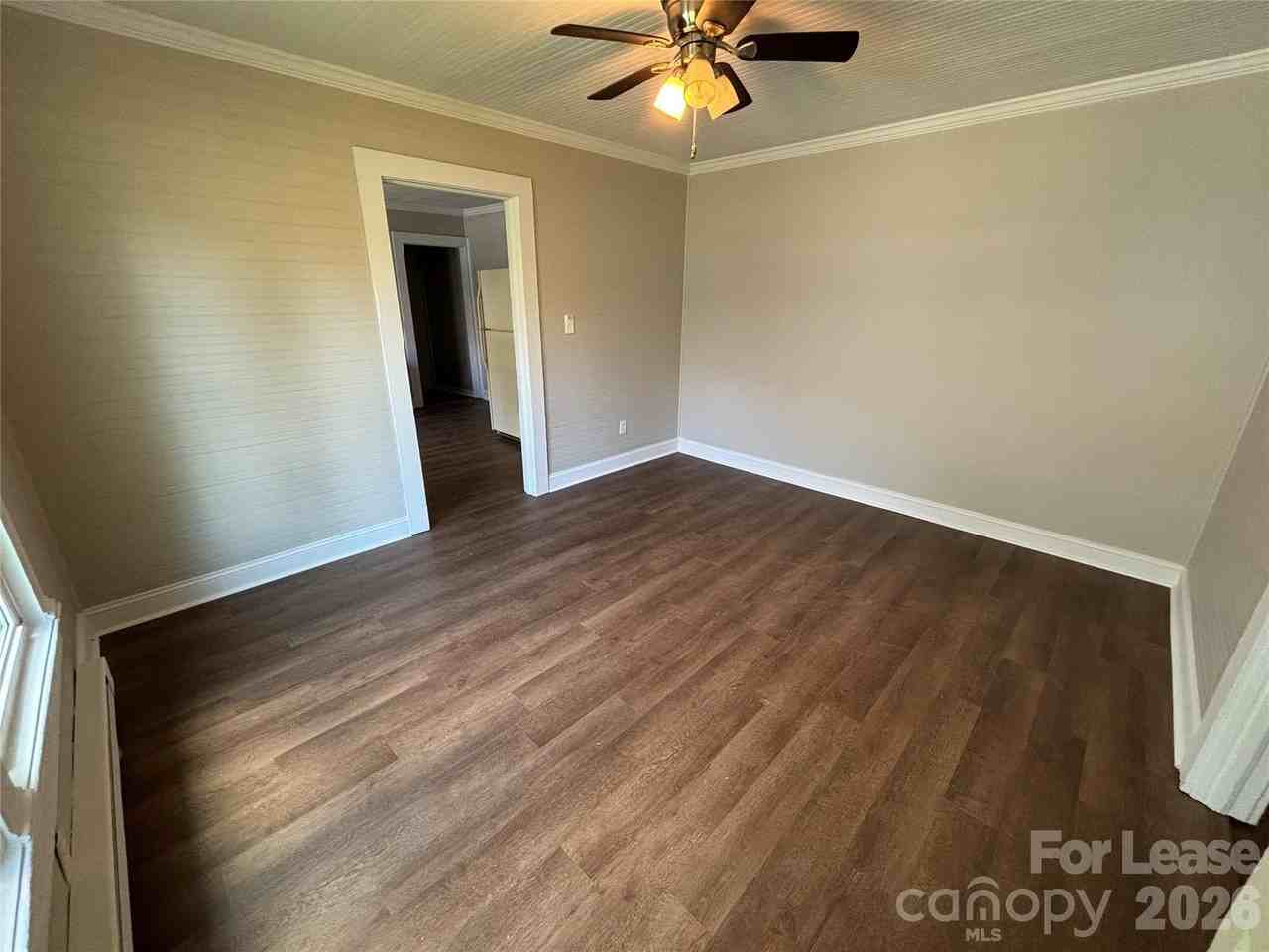 210 Basin Ave - Photo 3 of 6