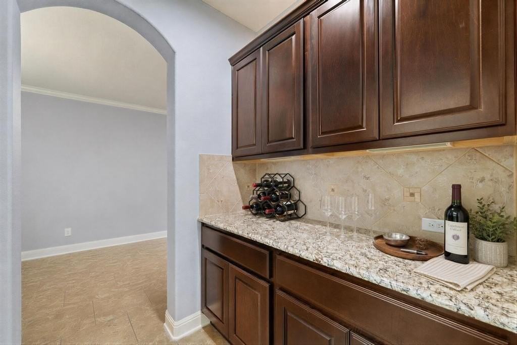 1503 Terrace View Dr - Photo 6 of 18