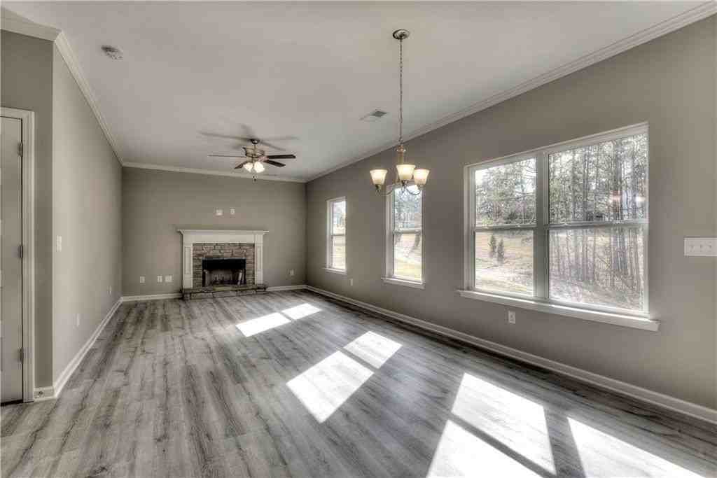 106 Belmont Ln - Photo 4 of 25