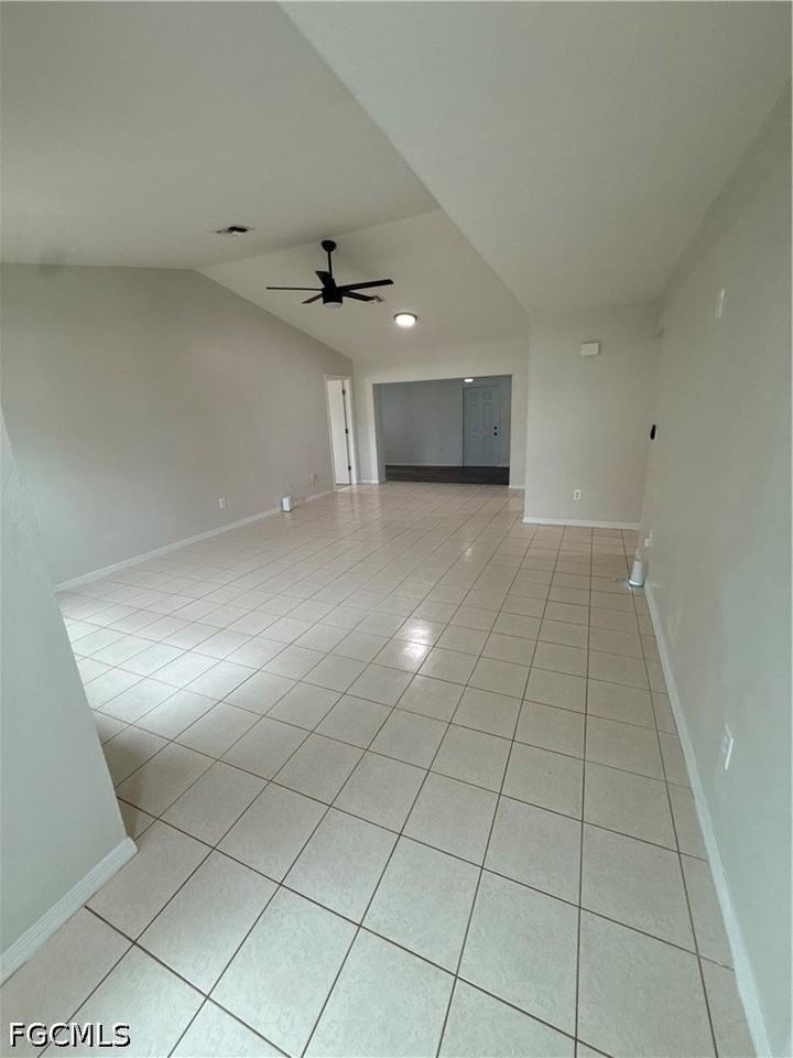 233 Sw 43rd St - Photo 5 of 21