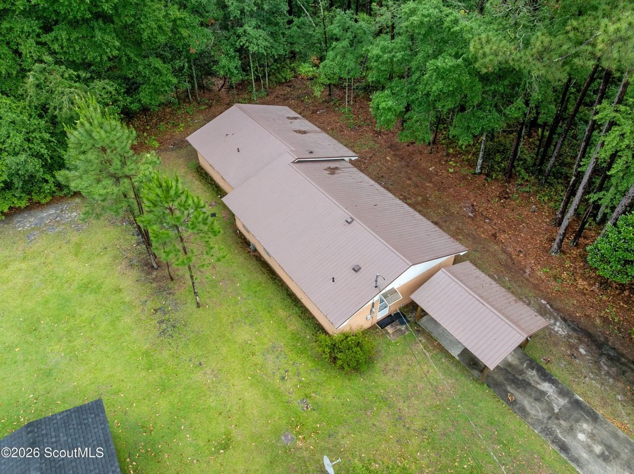 320 Brobston St - Photo 2 of 20