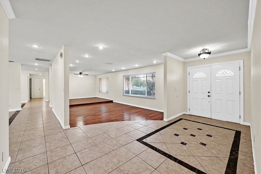 3645 Forestcrest Dr - Photo 3 of 27