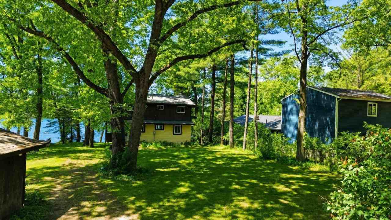 8649 Hidden Lake Dr - Photo 4 of 13