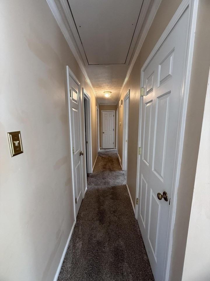 3924 Gladman Way - Photo 6 of 30