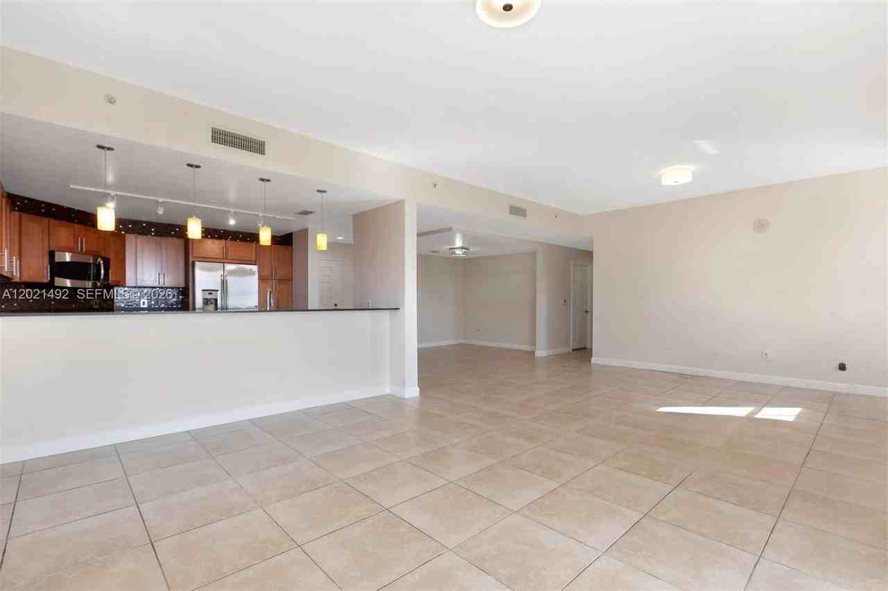 8390 Sw 72nd Ave #412 - Photo 4 of 20