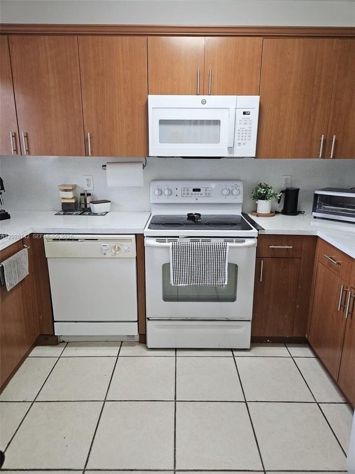 8394 Sw 152nd Ave #34 - Photo 5 of 37