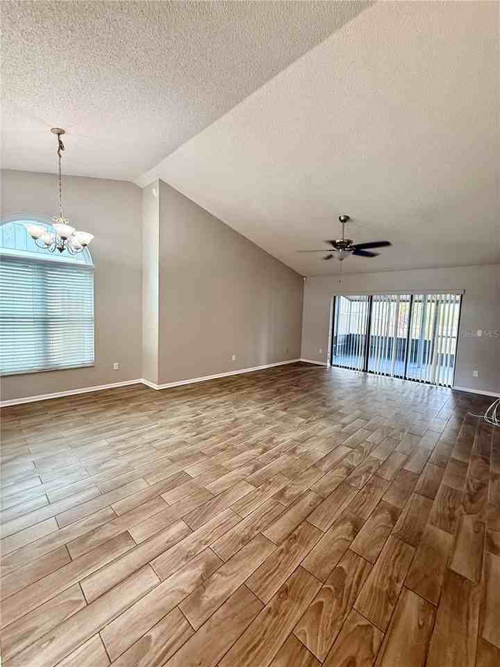 1104 Covington St - Photo 2 of 23