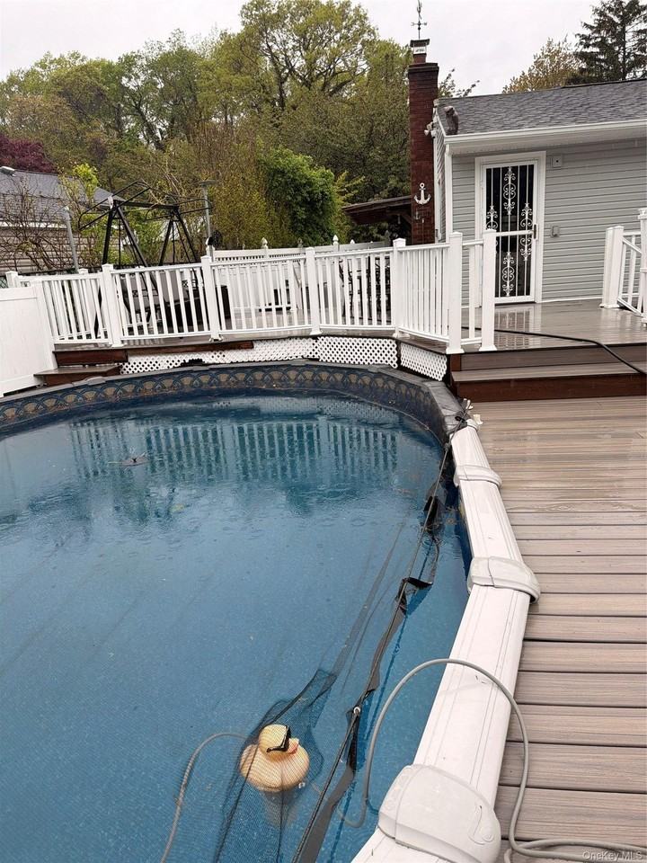 19 Westbury Dr - Photo 2 of 10