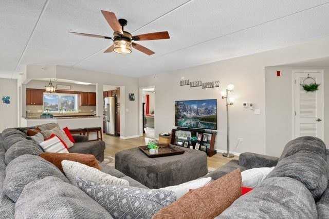 225 Main St #214 - Photo 3 of 26