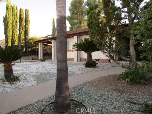 23057 Big Tee Dr - Photo 2 of 24