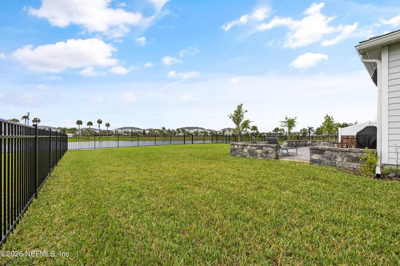 405 Rum Runner Way - Photo 2 of 34