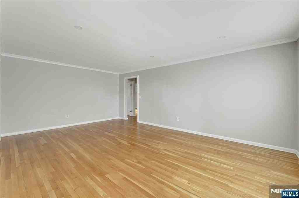 2 Carlen Ct #1 - Photo 6 of 23