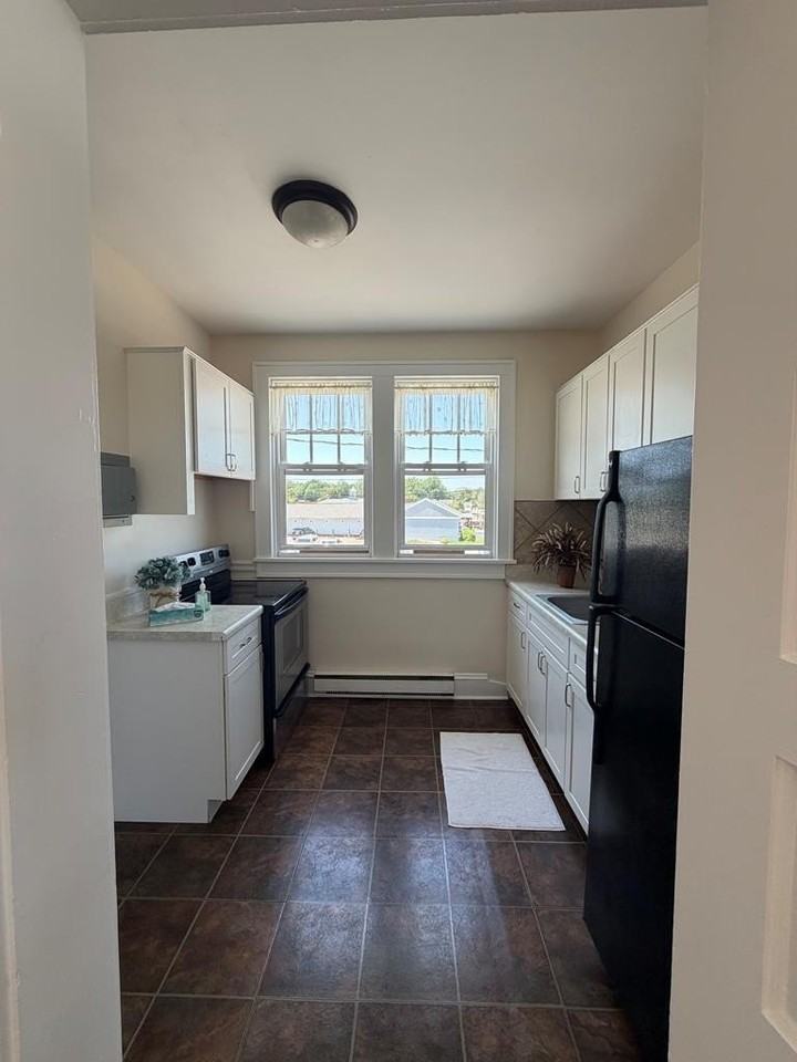 72 S Main St #A - Photo 2 of 11