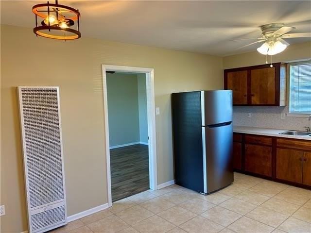 627 Jefferson Ave - Photo 5 of 16