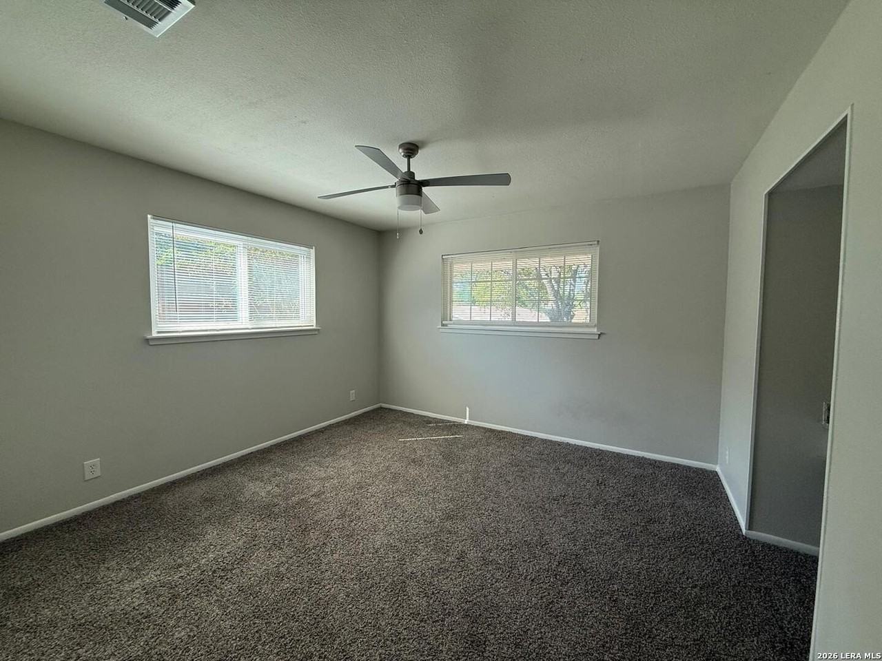 10606 Millspring - Photo 6 of 19