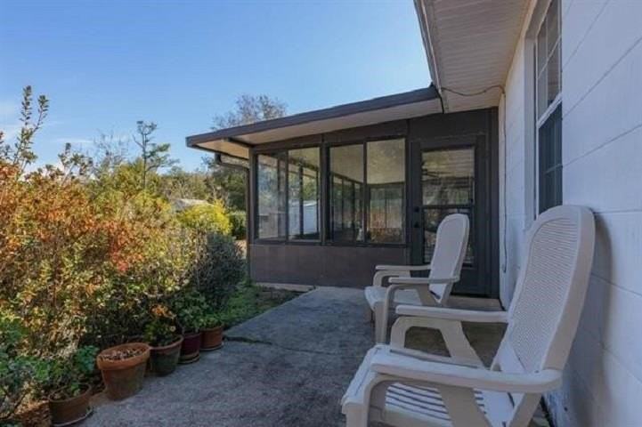 901 Mariana Pl - Photo 6 of 29