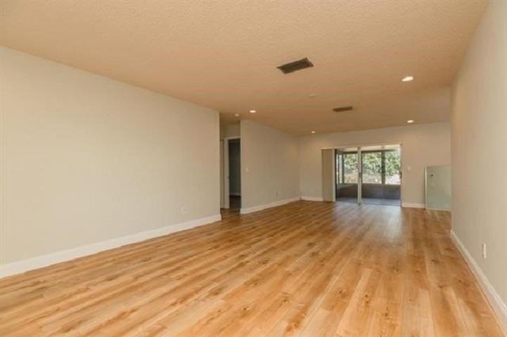 901 Mariana Pl - Photo 7 of 29
