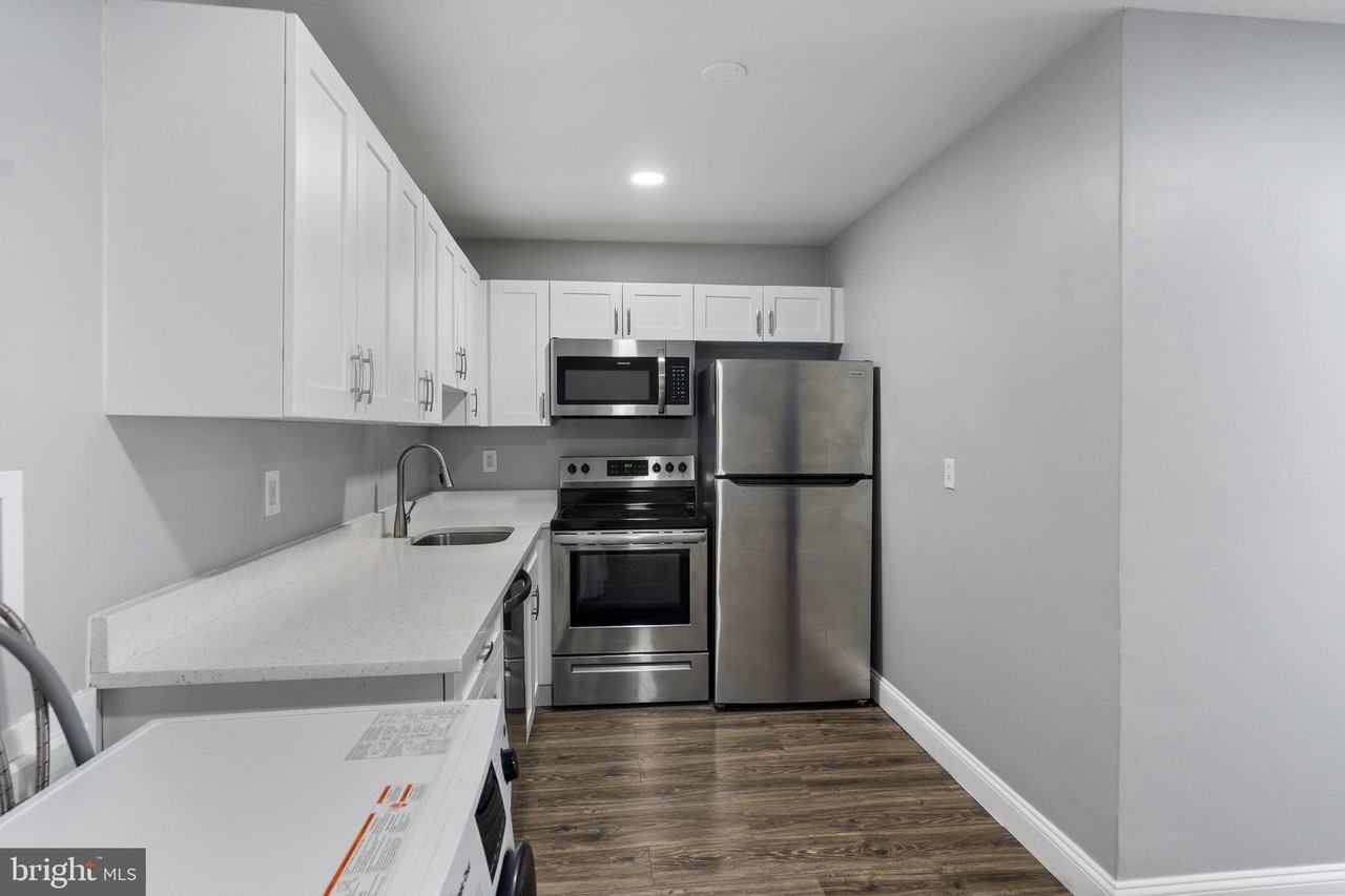 823 Newington Ave #1 - Photo 2 of 14
