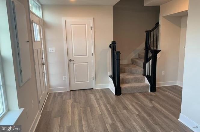 7881 Barrensdale Rd - Photo 5 of 32