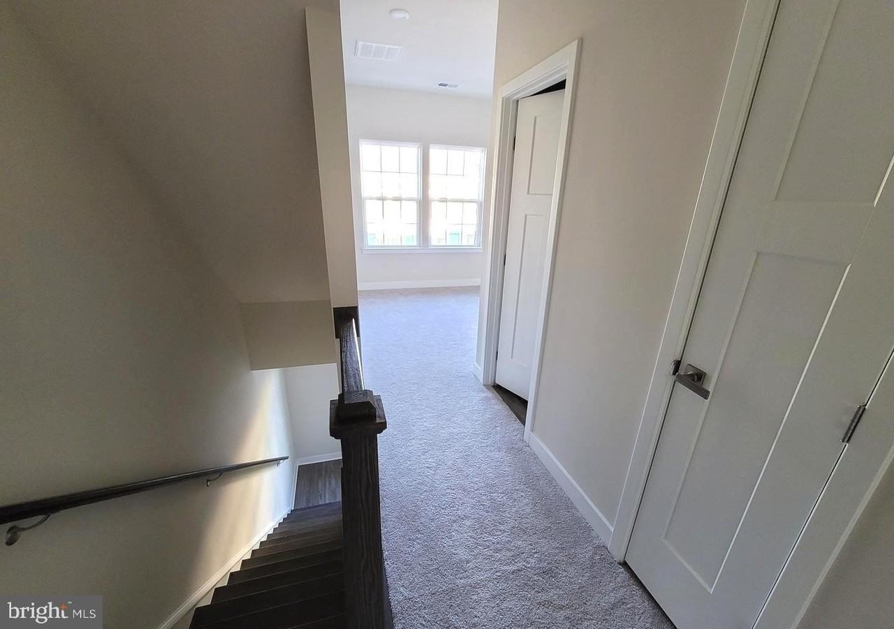 2616 Velocity Rd - Photo 6 of 19