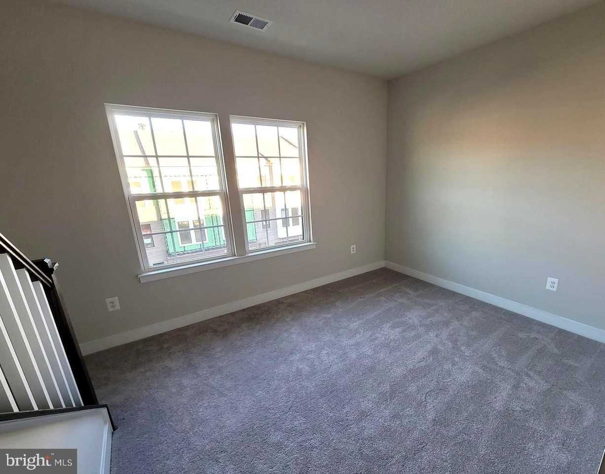 2616 Velocity Rd - Photo 7 of 19
