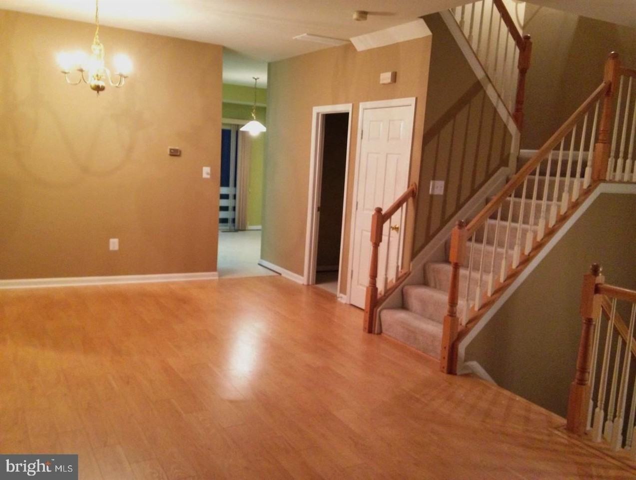 14235 Beddingfield Way - Photo 3 of 9