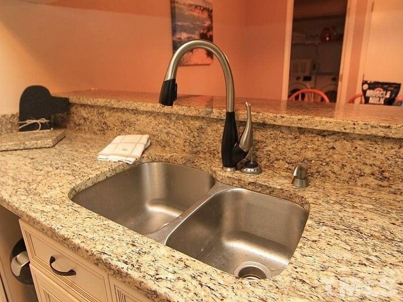 107 Finley Forest Dr #107 - Photo 3 of 25