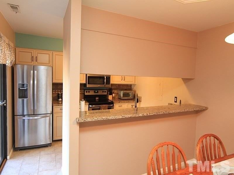 107 Finley Forest Dr #107 - Photo 5 of 25