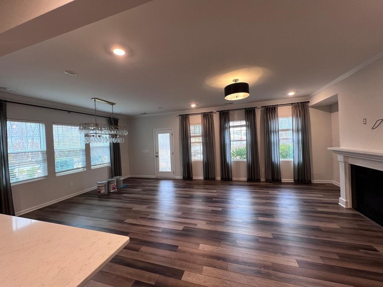 6422 Coda Ct - Photo 5 of 38