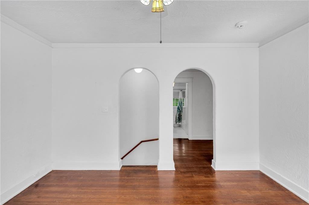 4502 Pitt St - Photo 4 of 30