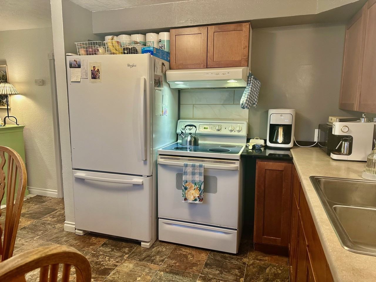 218 Farewell Ave #B - Photo 5 of 15