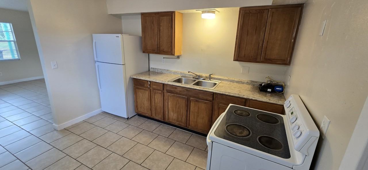 2519 7th Ave E #2521 - Photo 6 of 18