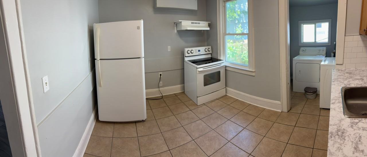 1094 Niagara Street - Photo 2 of 20