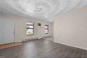 featured image of 201 W 34th St
