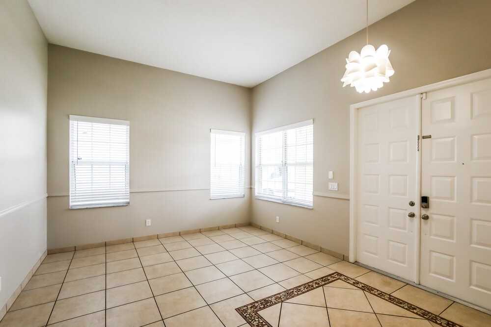 5401 Sw 132nd Ter - Photo 3 of 16