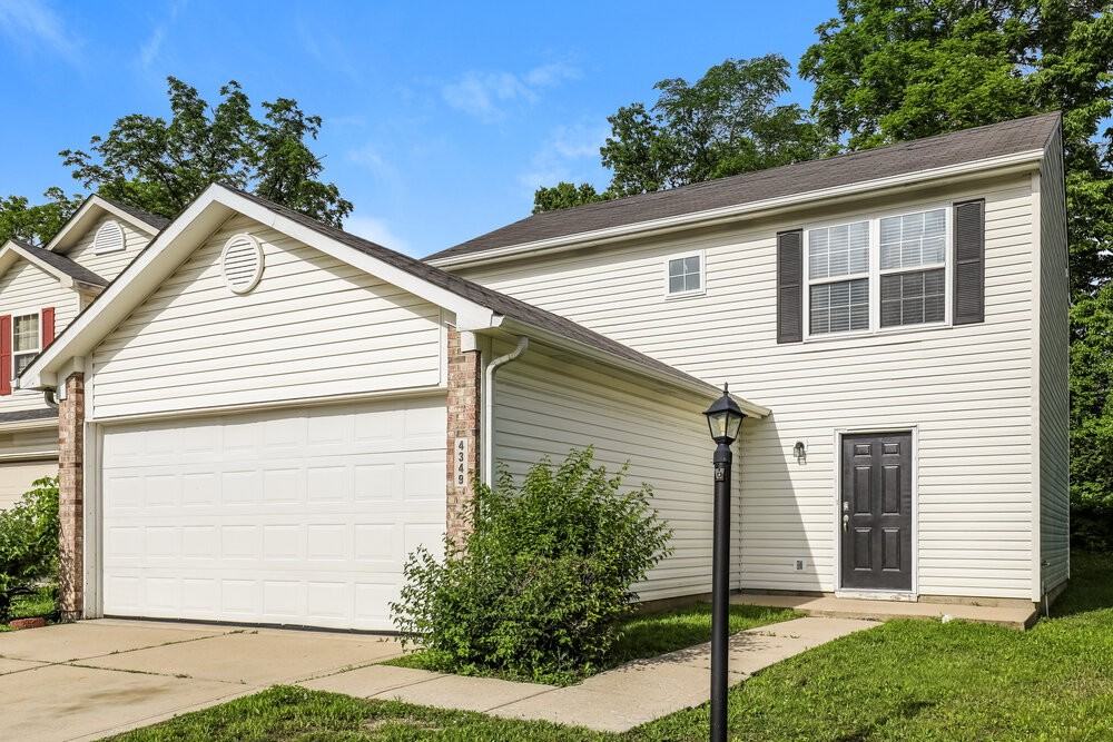 4349 Village Trace Ct - Photo 4 of 17