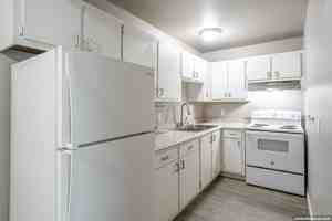 featured image of 671 S Western Ave