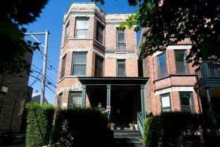 3614 N Bosworth Ave #3R - Photo 1 of 1